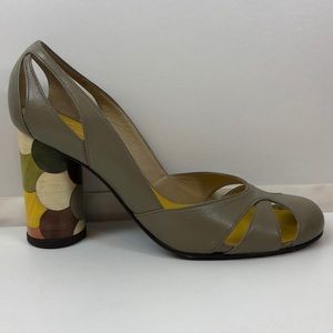 Crispianos Pumps Greige Wooden Heel